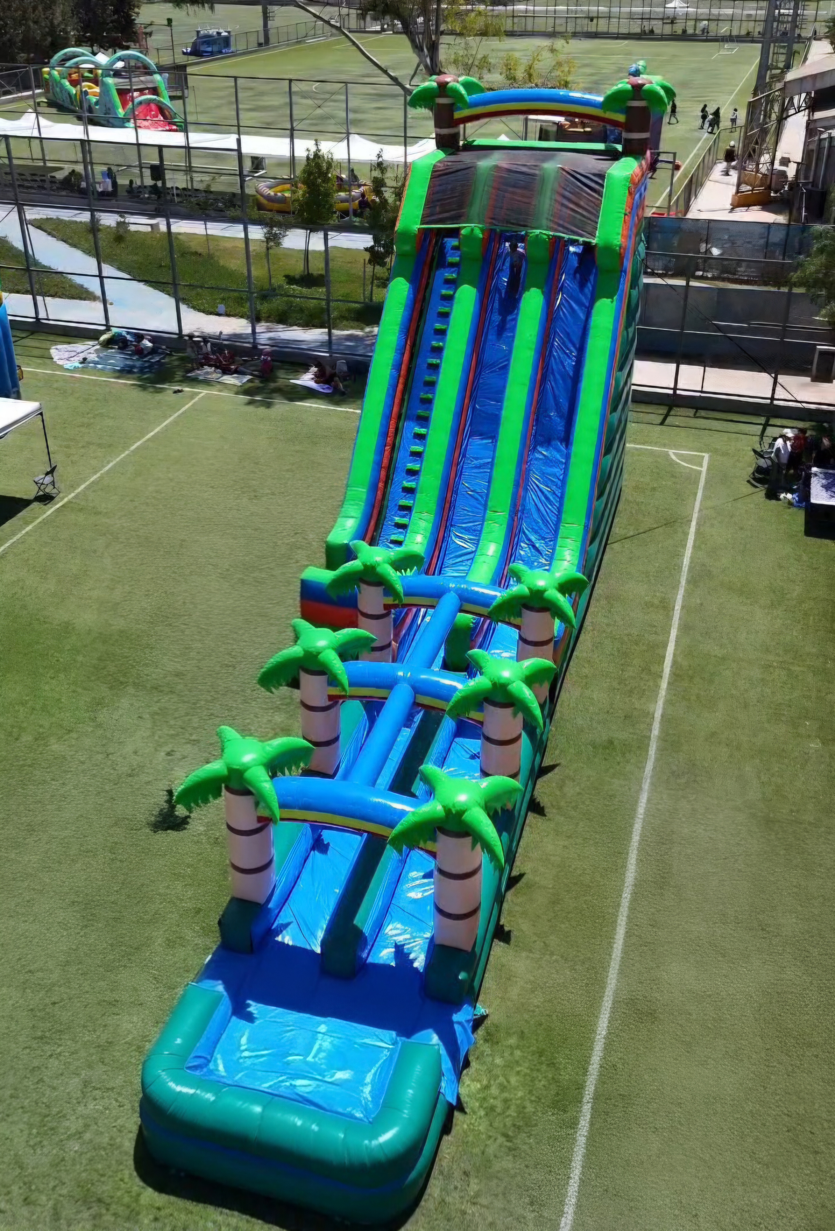 Acuático Mega Tropical Mandi Eventos